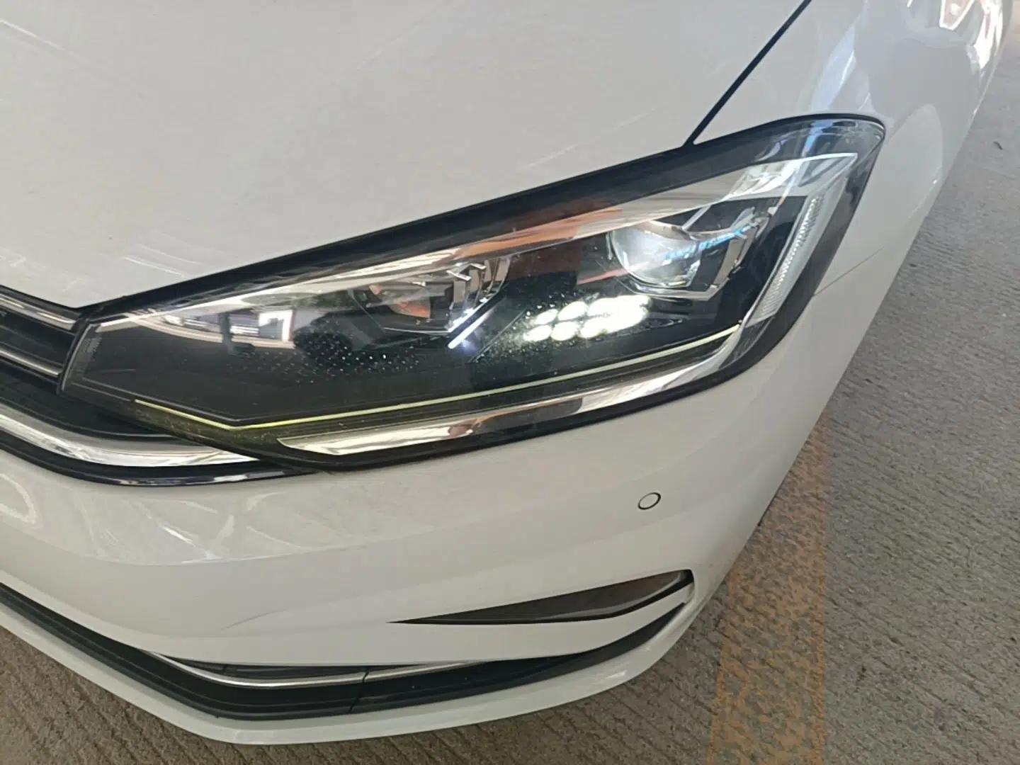 Volkswagen Golf Sportsvan 2019 280TSI Automatic Trendy Edition China V Standard — миниатюра 8