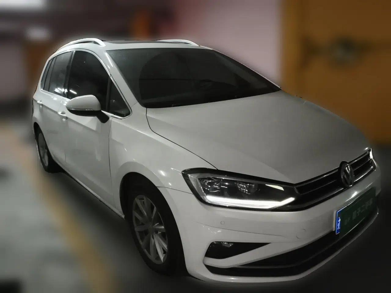 Volkswagen Golf Sportsvan 2019 280TSI Automatic Trendy Model China VI Standard — миниатюра 3