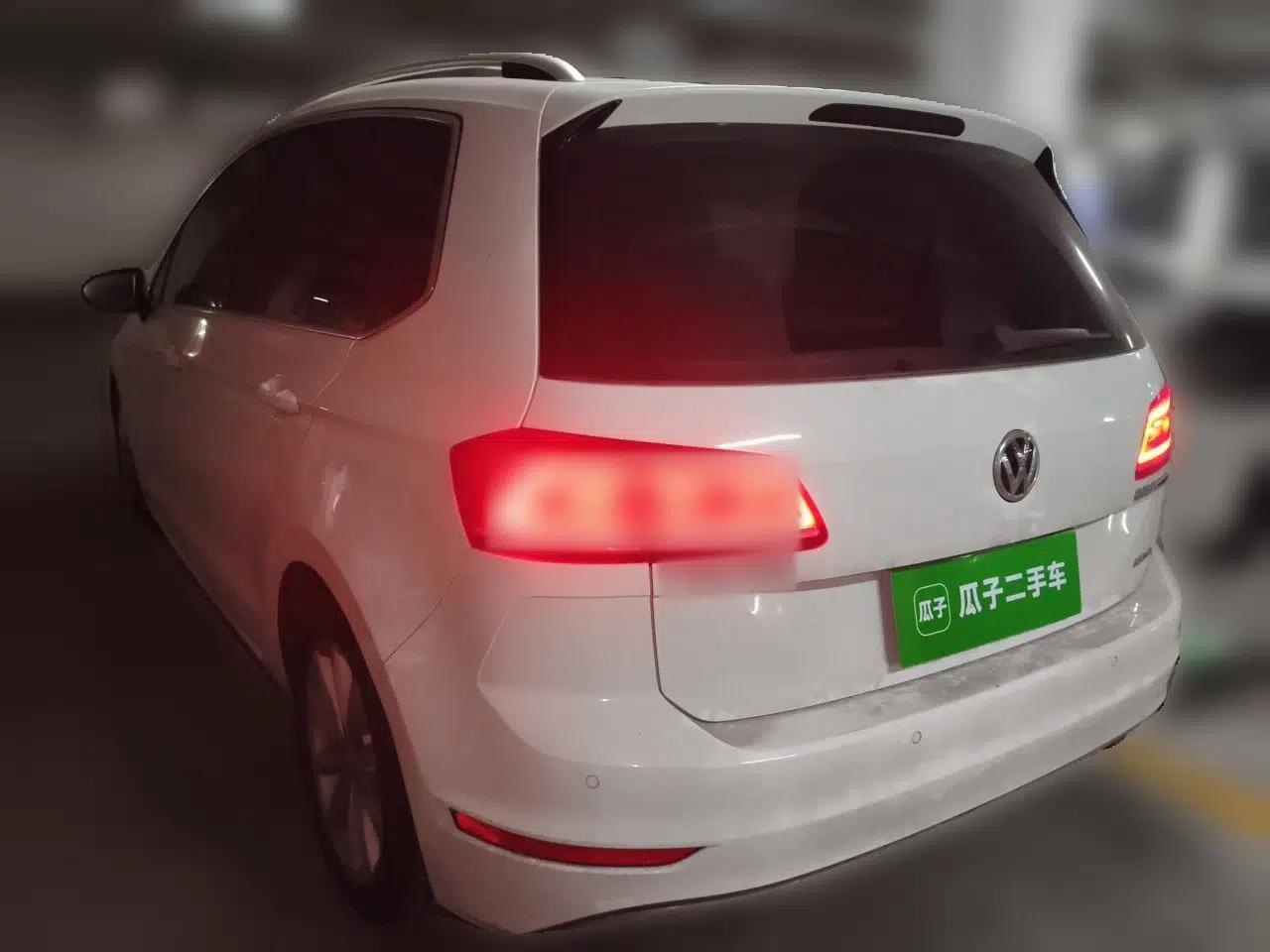 Volkswagen Golf Sportsvan 2019 280TSI Automatic Trendy Model China VI Standard — миниатюра 4