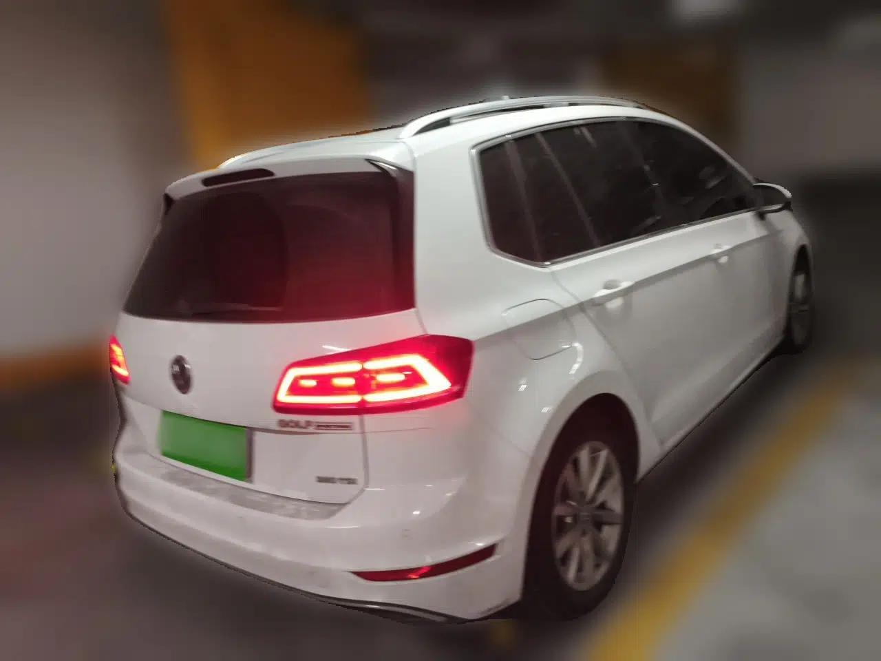 Volkswagen Golf Sportsvan 2019 280TSI Automatic Trendy Model China VI Standard — миниатюра 6