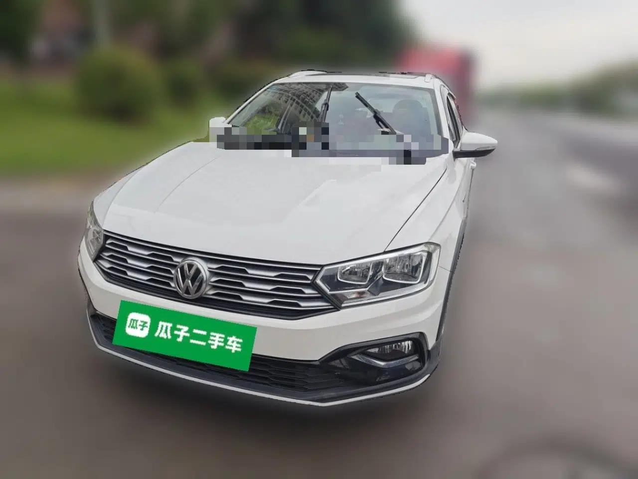 Volkswagen C-TREK 2018 1.5L Automatic Comfort Model — миниатюра 1