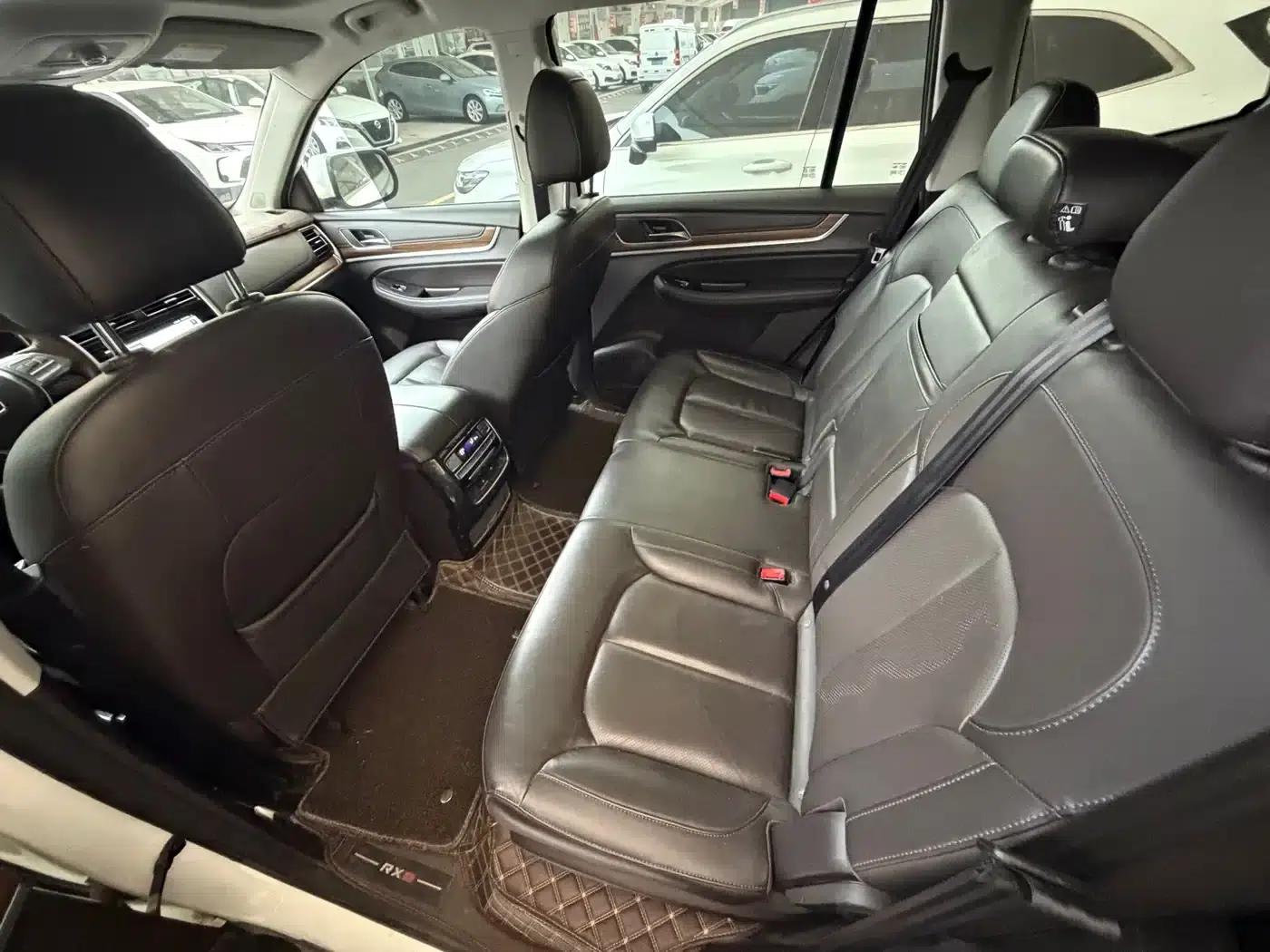 Roewe RX8 2018 30T Intelligent Internet Four-Wheel Drive Supreme Edition — миниатюра 6