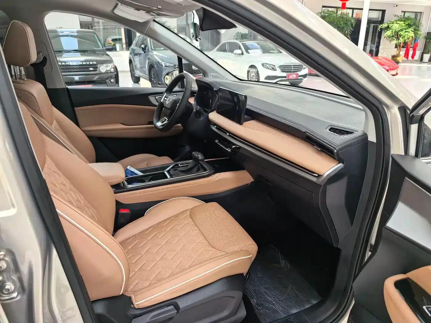Wuling Jiachen 2022 1.5T CVT Premium Flagship Edition — миниатюра 14