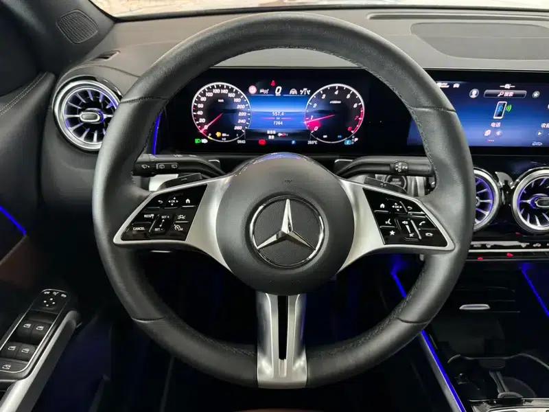 Mercedes-Benz GLB 2025 GLB 220 Fashion Edition — миниатюра 12