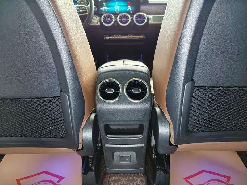 2022 Mercedes-Benz GLB 200 Dynamic — миниатюра 13