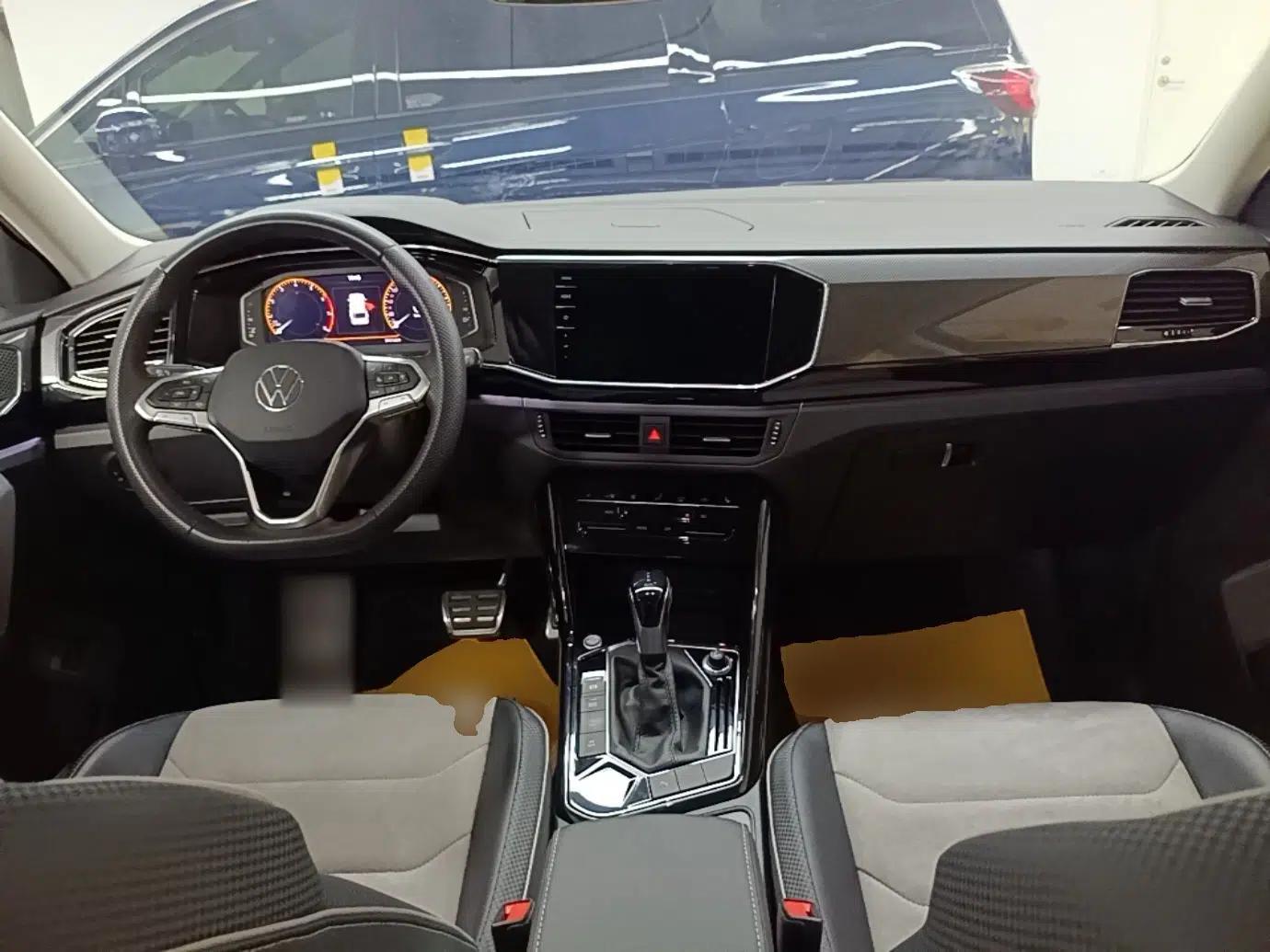 Volkswagen Tayron X 2020 330TSI Two-Wheel Drive Luxury Smart Connectivity Version — миниатюра 17