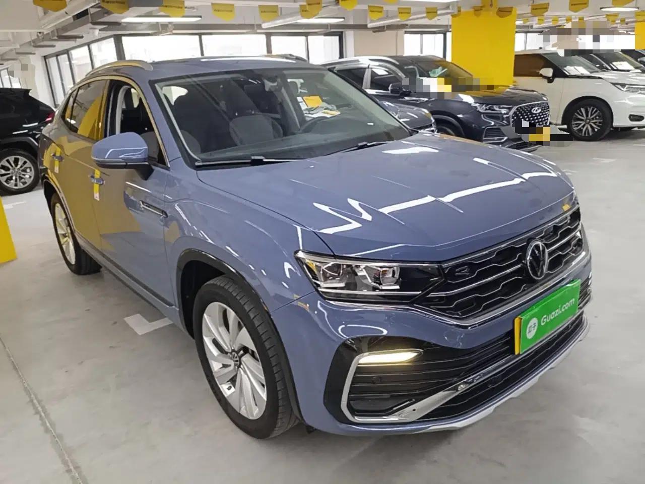 Volkswagen Tayron X 2020 330TSI Two-Wheel Drive Luxury Smart Connectivity Version — миниатюра 3