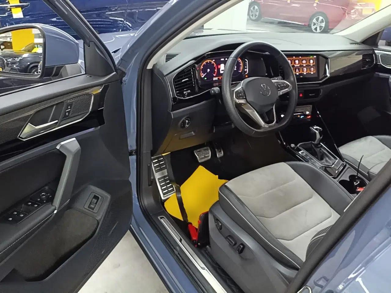 Volkswagen Tayron X 2020 330TSI Two-Wheel Drive Luxury Smart Connectivity Version — миниатюра 23
