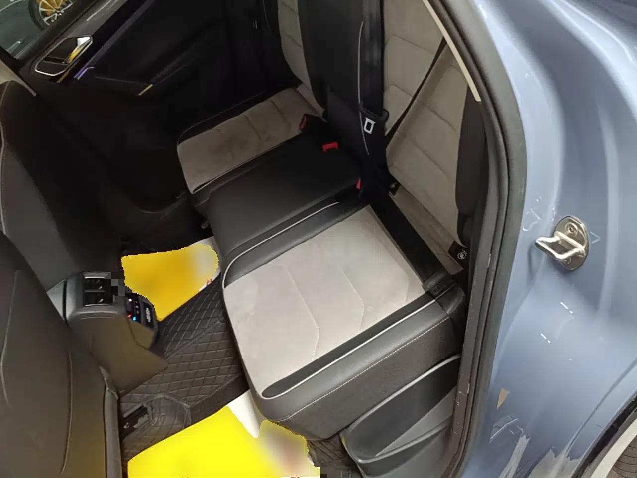 Volkswagen Tayron X 2020 330TSI Two-Wheel Drive Luxury Smart Connectivity Version — миниатюра 25