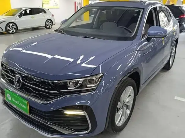 Volkswagen Tayron X 2020 330TSI Two-Wheel Drive Luxury Smart Connectivity Version