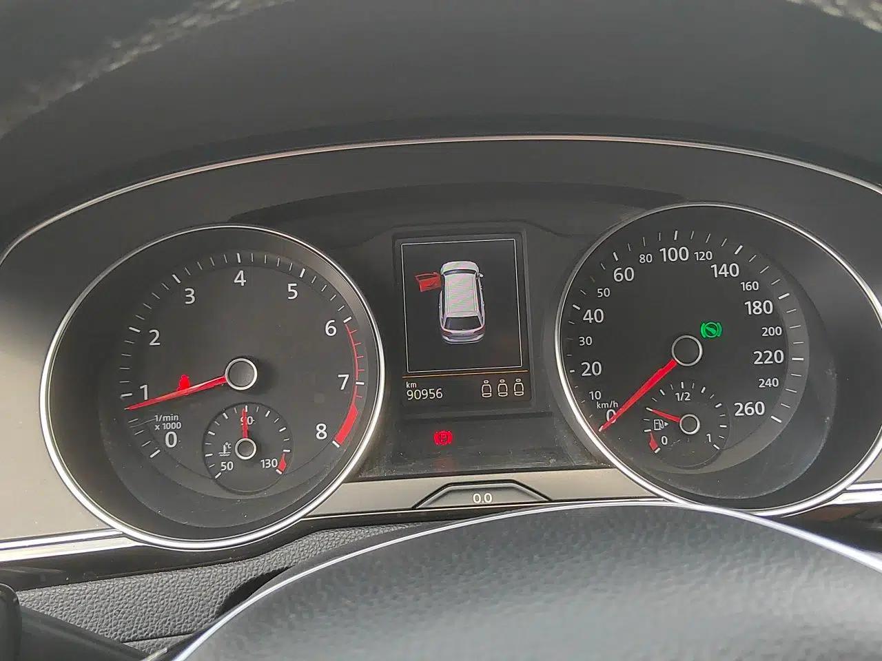 Volkswagen Variant 2018 380TSI Two-Wheel Drive Comfort Edition — миниатюра 11