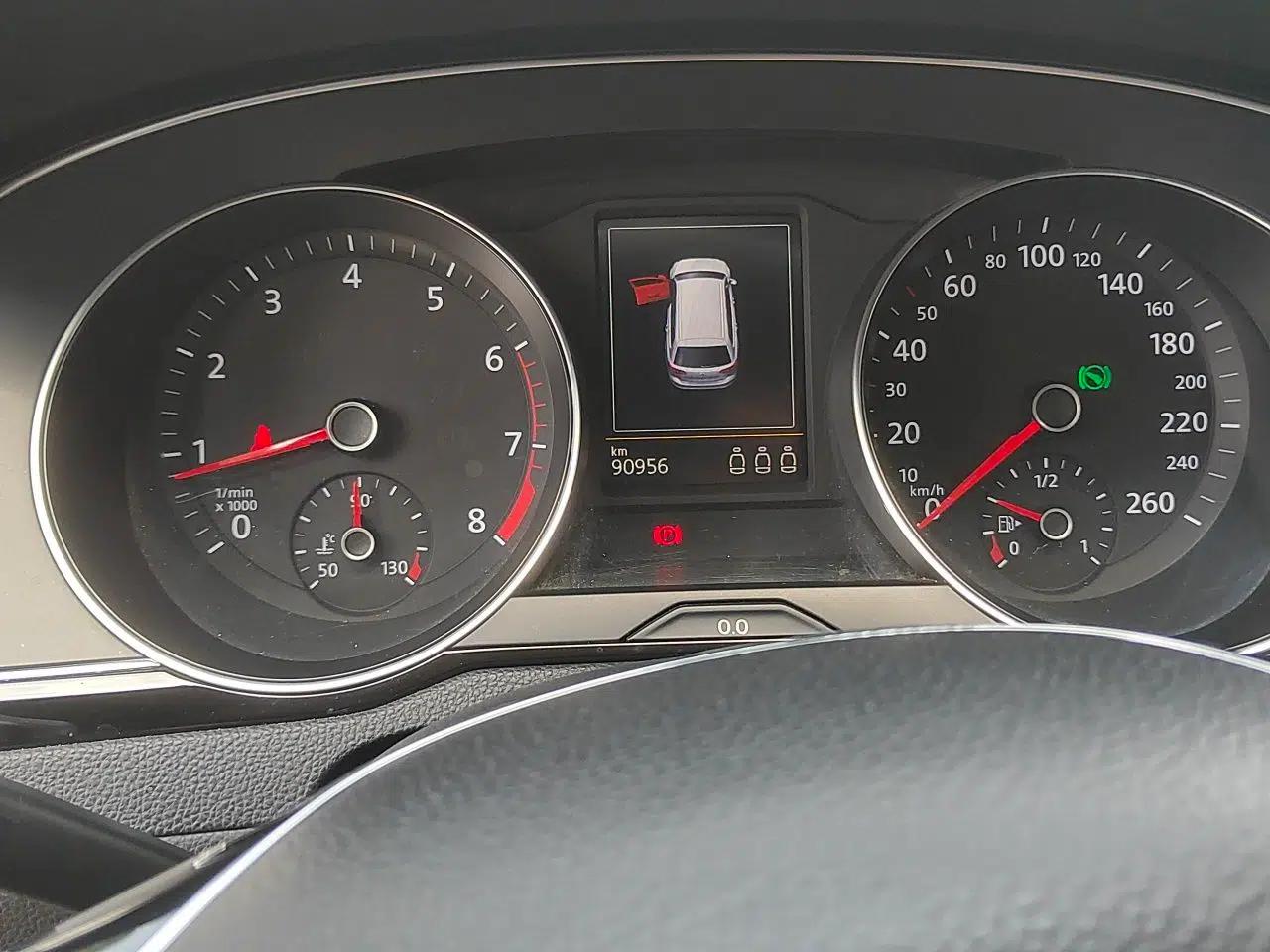 Volkswagen Variant 2018 380TSI Two-Wheel Drive Comfort Edition — миниатюра 12