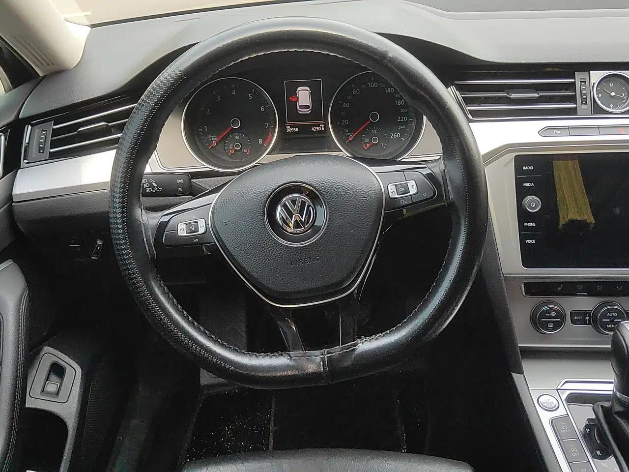 Volkswagen Variant 2018 380TSI Two-Wheel Drive Comfort Edition — миниатюра 10