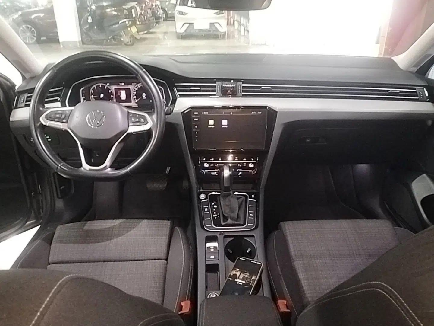Volkswagen Variant 2021 2.0T Comfort Edition — миниатюра 12