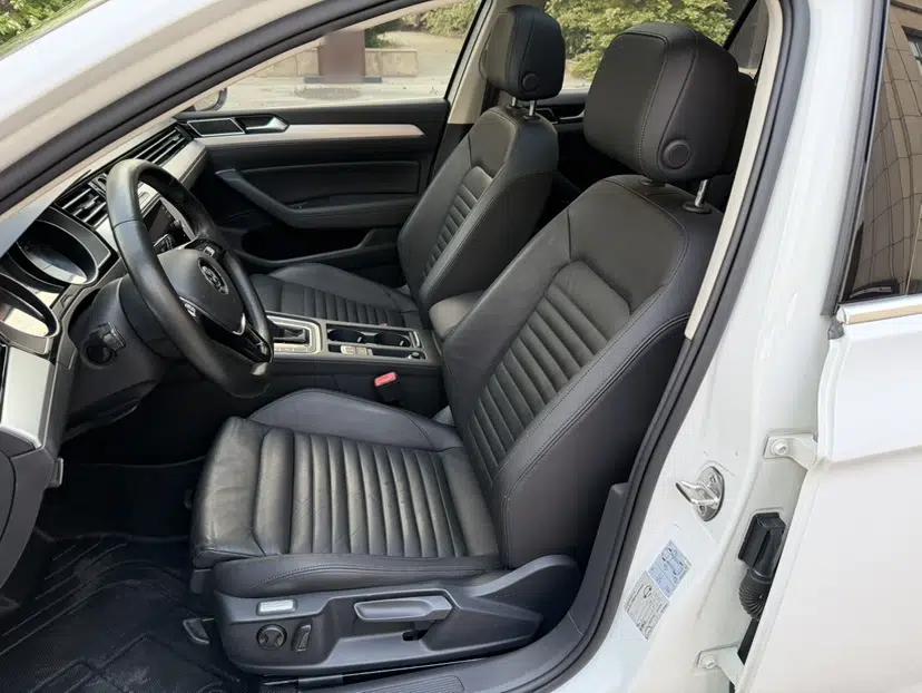 Volkswagen Variant 2018 380TSI Two-Wheel Drive Comfort Edition — миниатюра 18