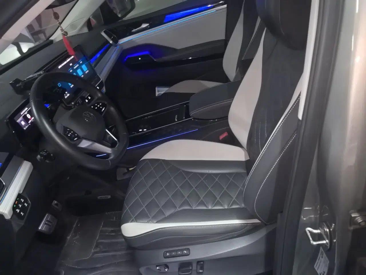 Volkswagen ID.6 CROZZ 2022 Long-Range PRO Edition — миниатюра 15