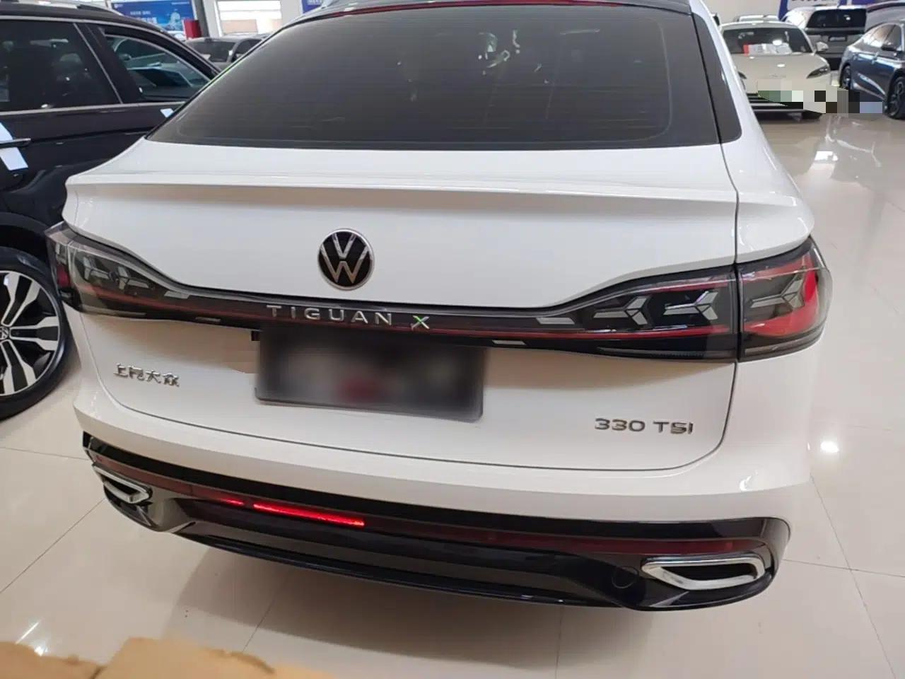 Volkswagen Tiguan X 2022 330TSI Two-Wheel-Drive Flagship Edition — миниатюра 5