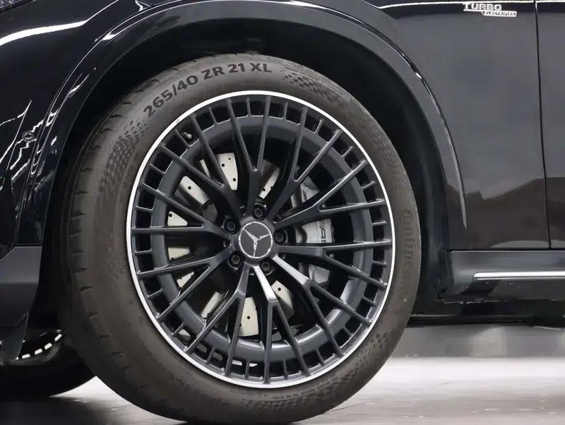 Mercedes-Benz GLC AMG 2026 Model AMG GLC 43 4MATIC (Discontinued in March 2026) — миниатюра 15
