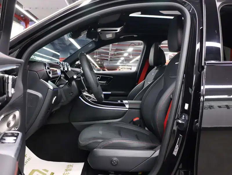 Mercedes-Benz GLC AMG 2026 Model AMG GLC 43 4MATIC (Discontinued in March 2026) — миниатюра 24