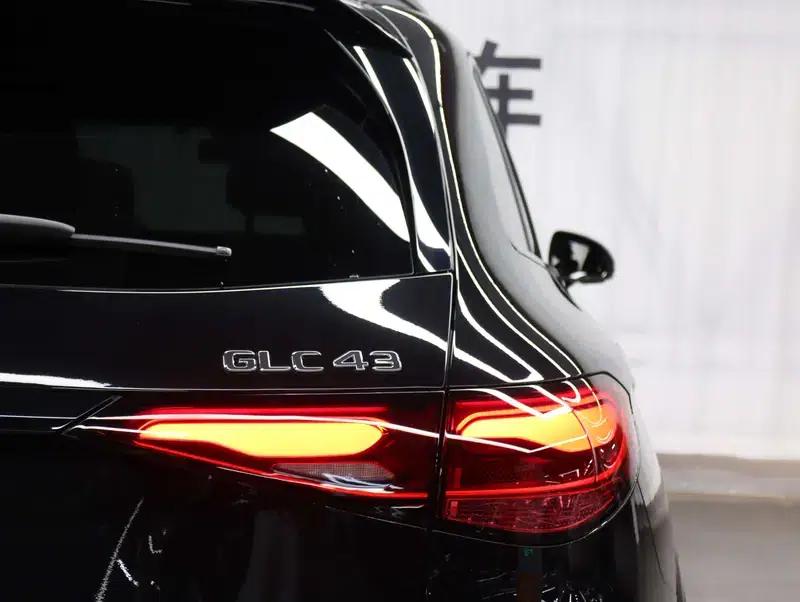 Mercedes-Benz GLC AMG 2026 Model AMG GLC 43 4MATIC (Discontinued in March 2026) — миниатюра 6