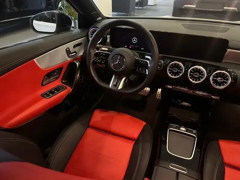 2025 Mercedes-Benz A-Class AMG A 35 L 4MATIC — миниатюра 12