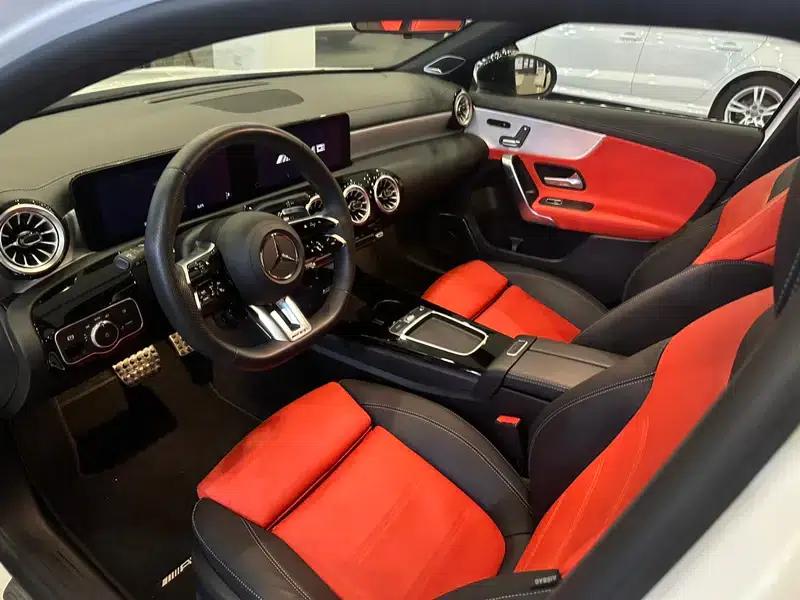 2025 Mercedes-Benz A-Class AMG A 35 L 4MATIC — миниатюра 14