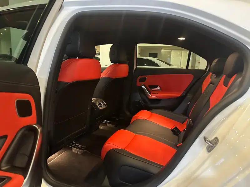2025 Mercedes-Benz A-Class AMG A 35 L 4MATIC — миниатюра 15