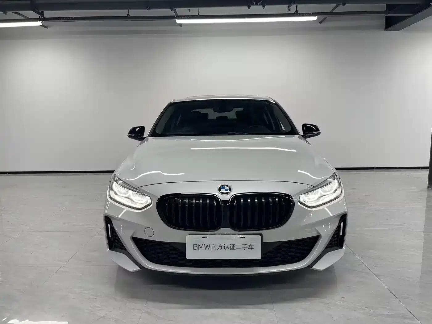 2022 BMW 1 Series 125i M Sport Shadow Edition — миниатюра 2