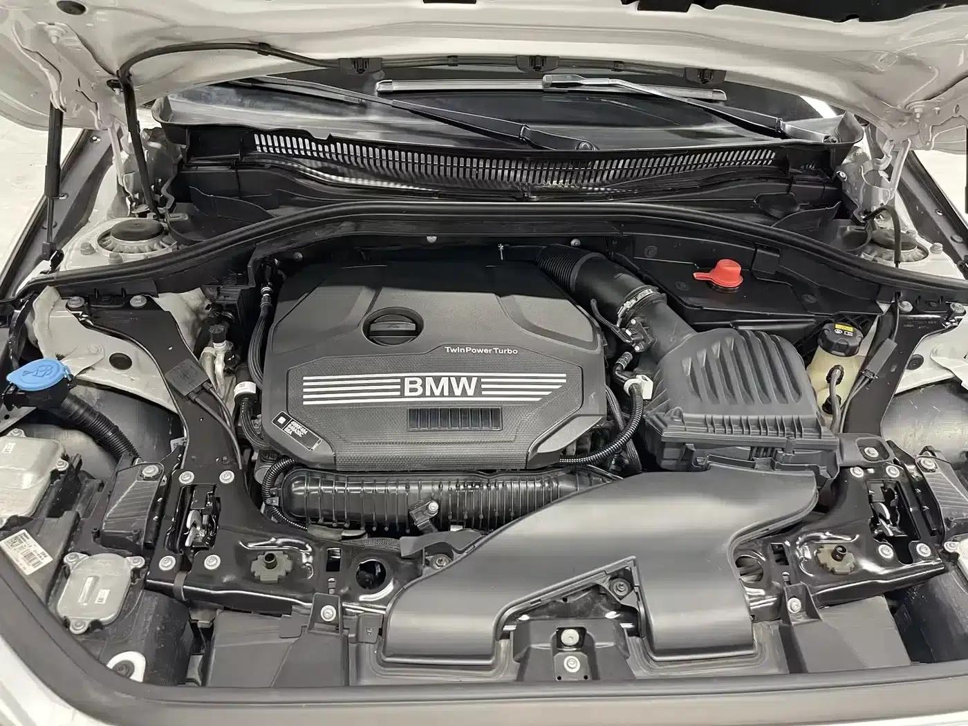 2022 BMW 1 Series 125i M Sport Shadow Edition — миниатюра 15