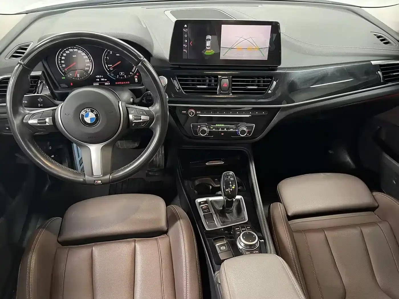 2022 BMW 1 Series 125i M Sport Shadow Edition — миниатюра 10