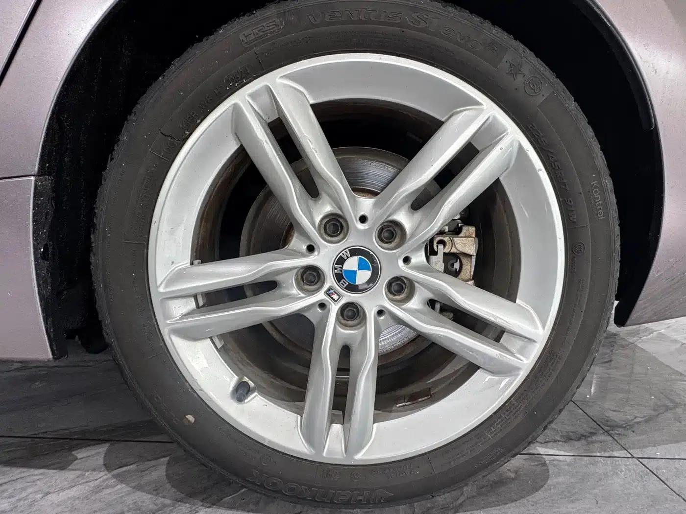 2019 BMW 1 Series 118i M Sport Package — миниатюра 17