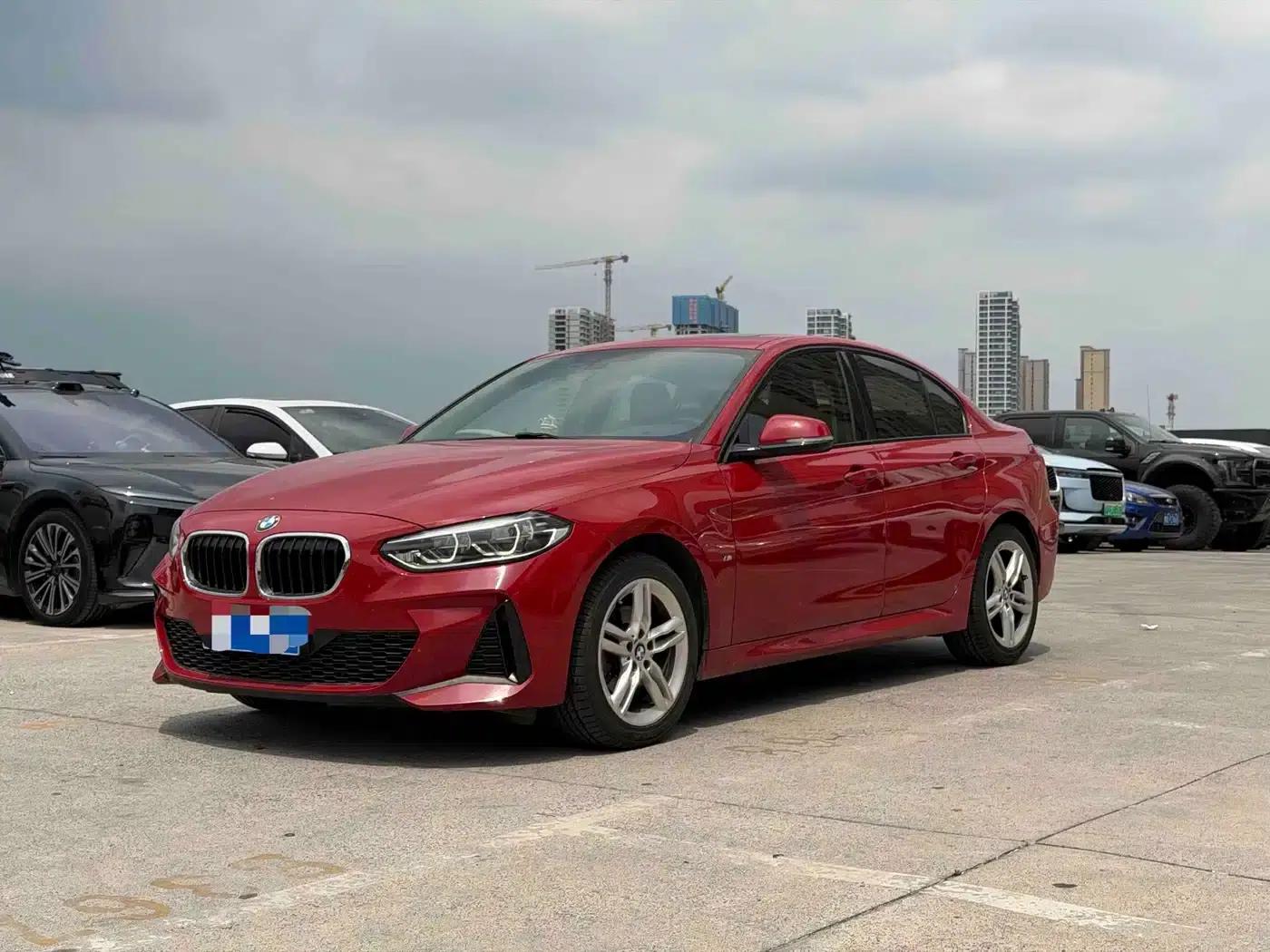 2020 BMW 1 Series 120i M Sport Package — миниатюра 1