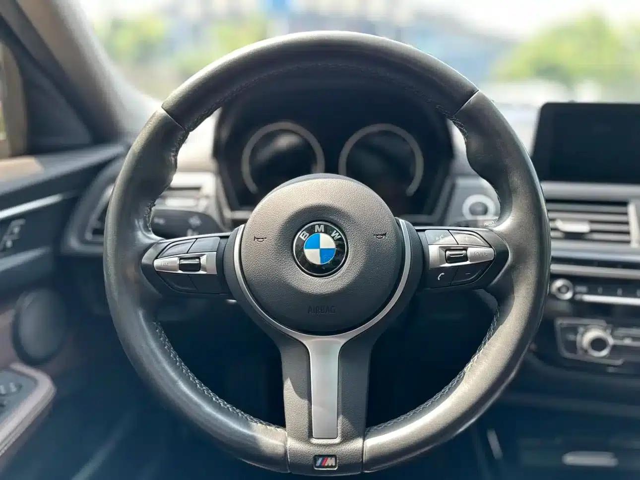 2020 BMW 1 Series 120i M Sport Package — миниатюра 19