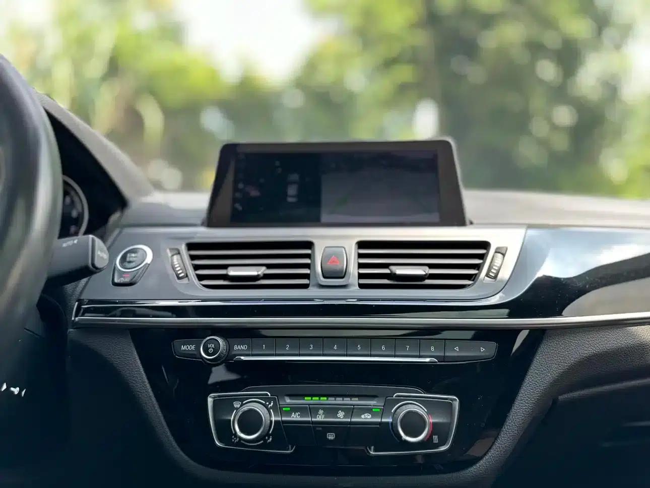 2020 BMW 1 Series 120i M Sport Package — миниатюра 20