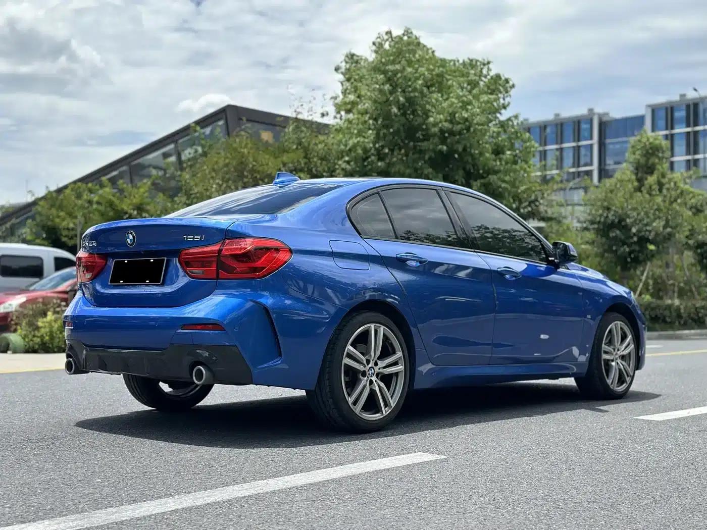 2020 BMW 1 Series 125i Leading M Sport Package — миниатюра 5