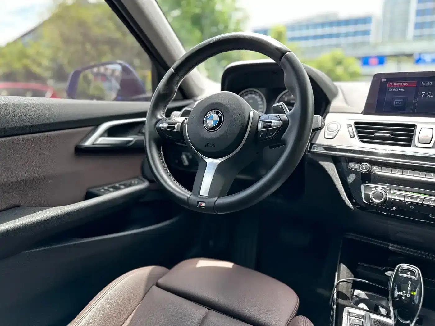 2020 BMW 1 Series 125i Leading M Sport Package — миниатюра 9