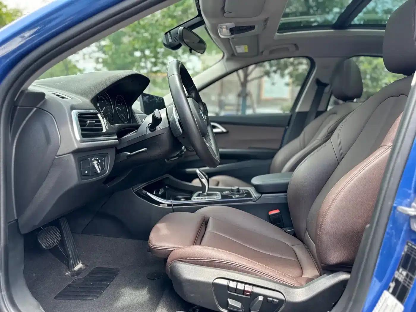 2020 BMW 1 Series 125i Leading M Sport Package — миниатюра 10