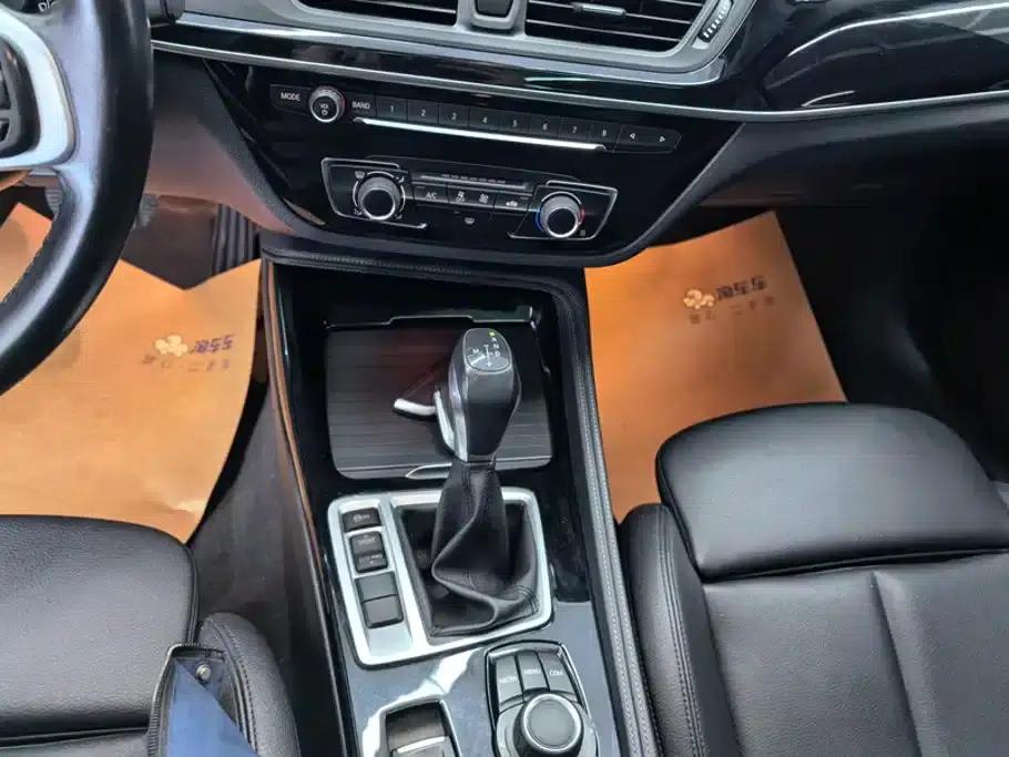 2018 BMW 1 Series 118i Sport — миниатюра 16