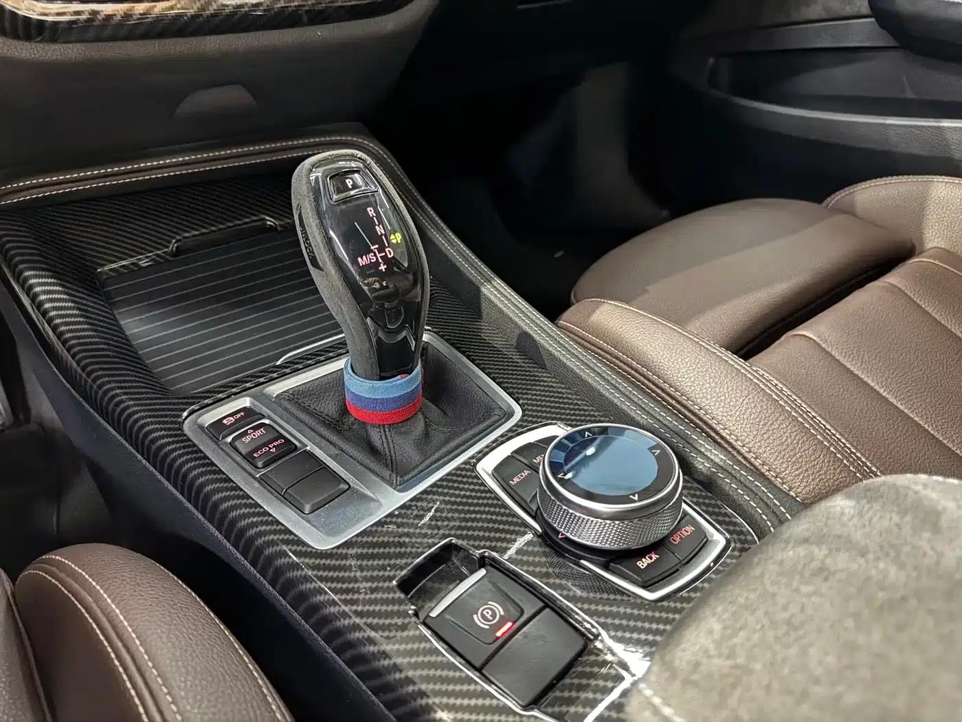 2020 BMW 1 Series 125i Leading M Sport Package — миниатюра 13