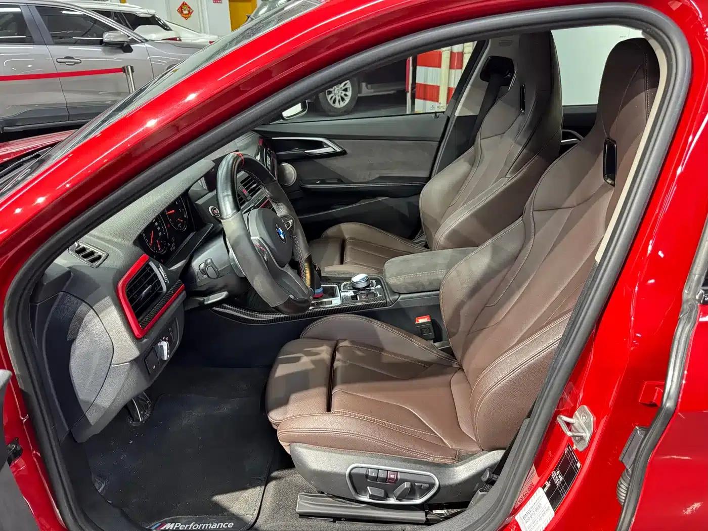 2020 BMW 1 Series 125i Leading M Sport Package — миниатюра 9