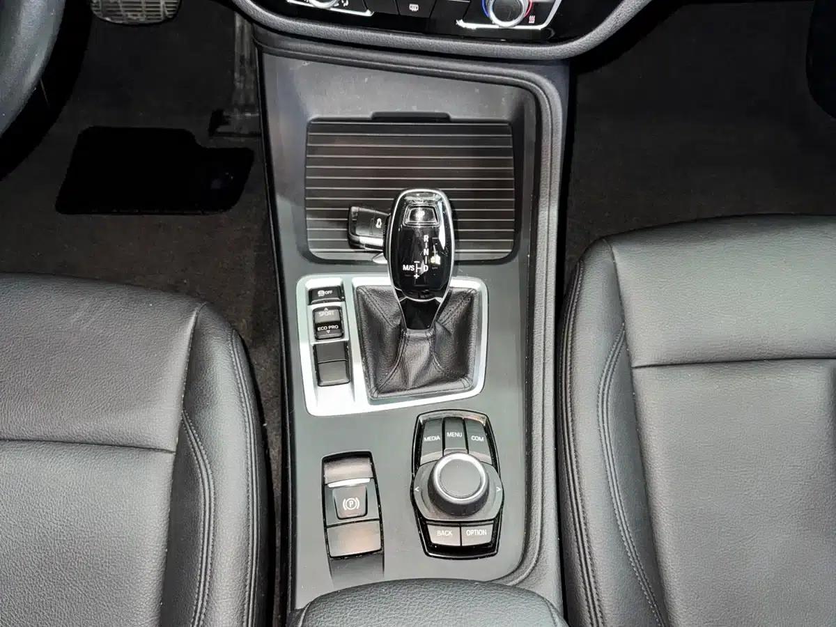 BMW 1 Series 2020 120i Fashion Edition — миниатюра 19