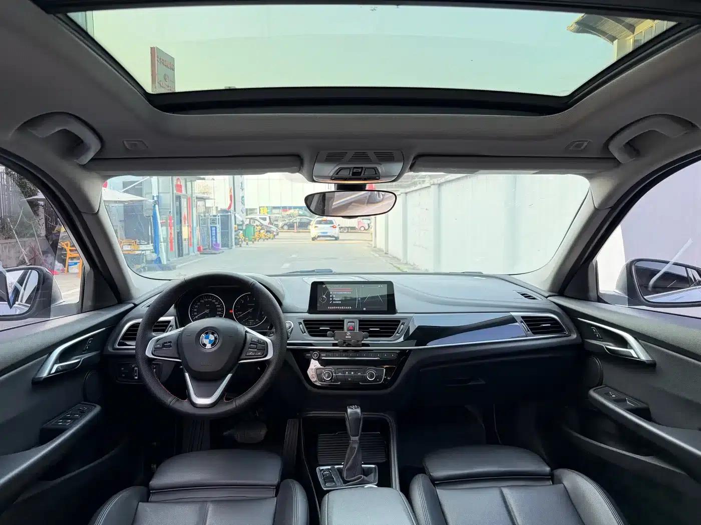 2017 BMW 1 Series 118i Sport — миниатюра 12
