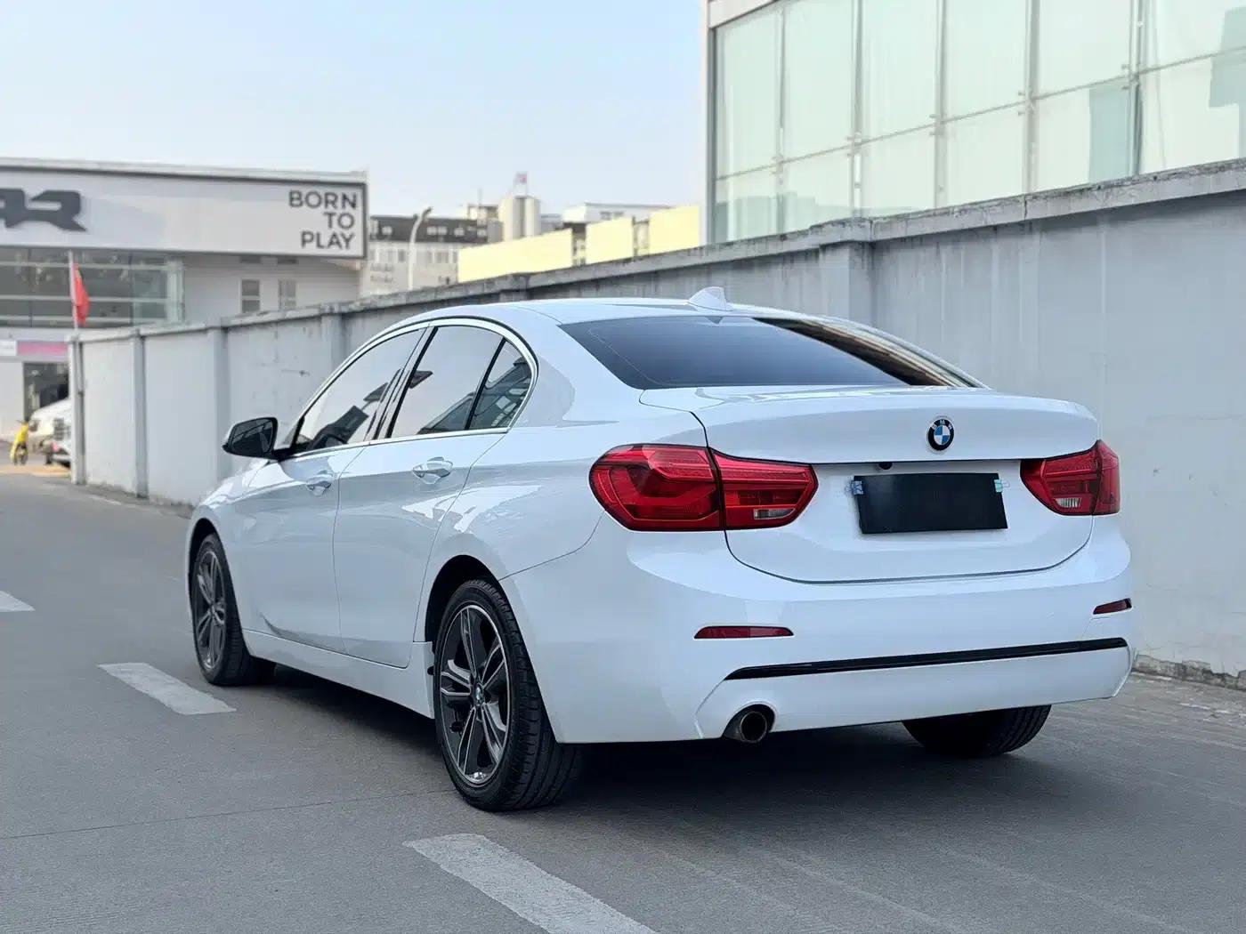 2017 BMW 1 Series 118i Sport — миниатюра 8