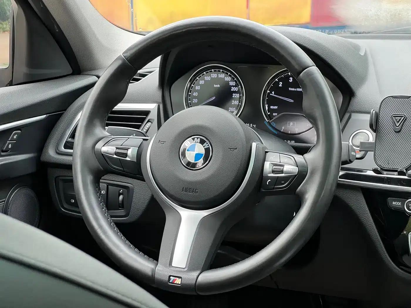 2019 BMW 1 Series 118i M Sport Package — миниатюра 16