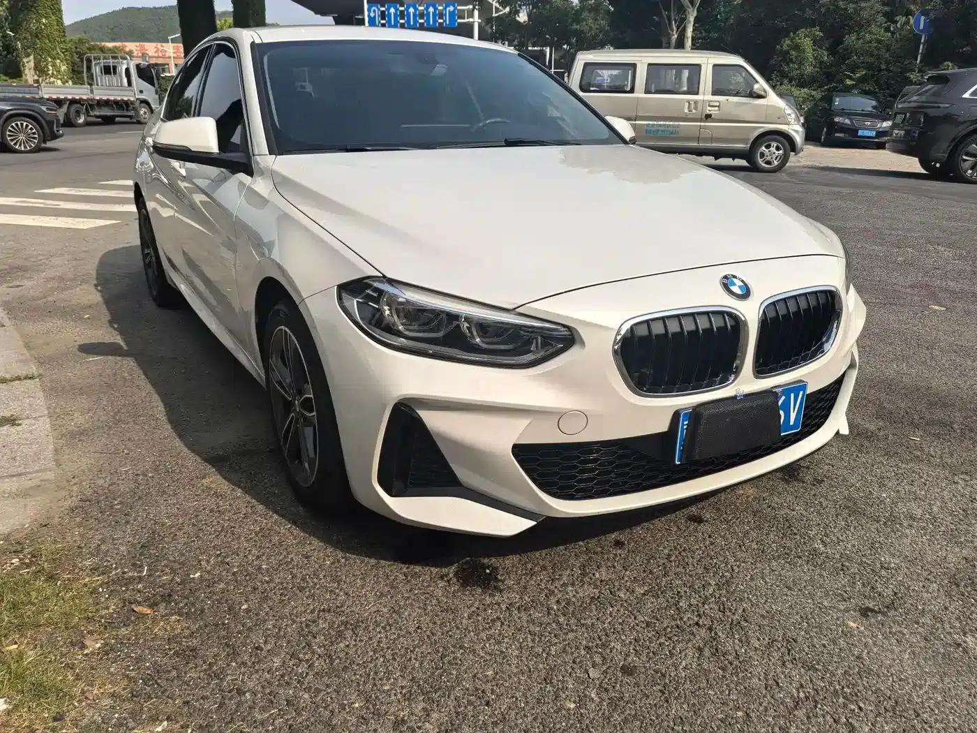 2023 BMW 1 Series 120i M Sport — миниатюра 7