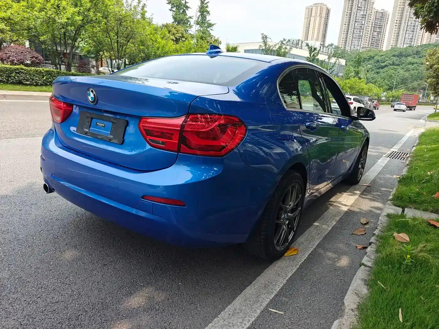 BMW 1 Series 2019 118i Fashion Edition — миниатюра 4