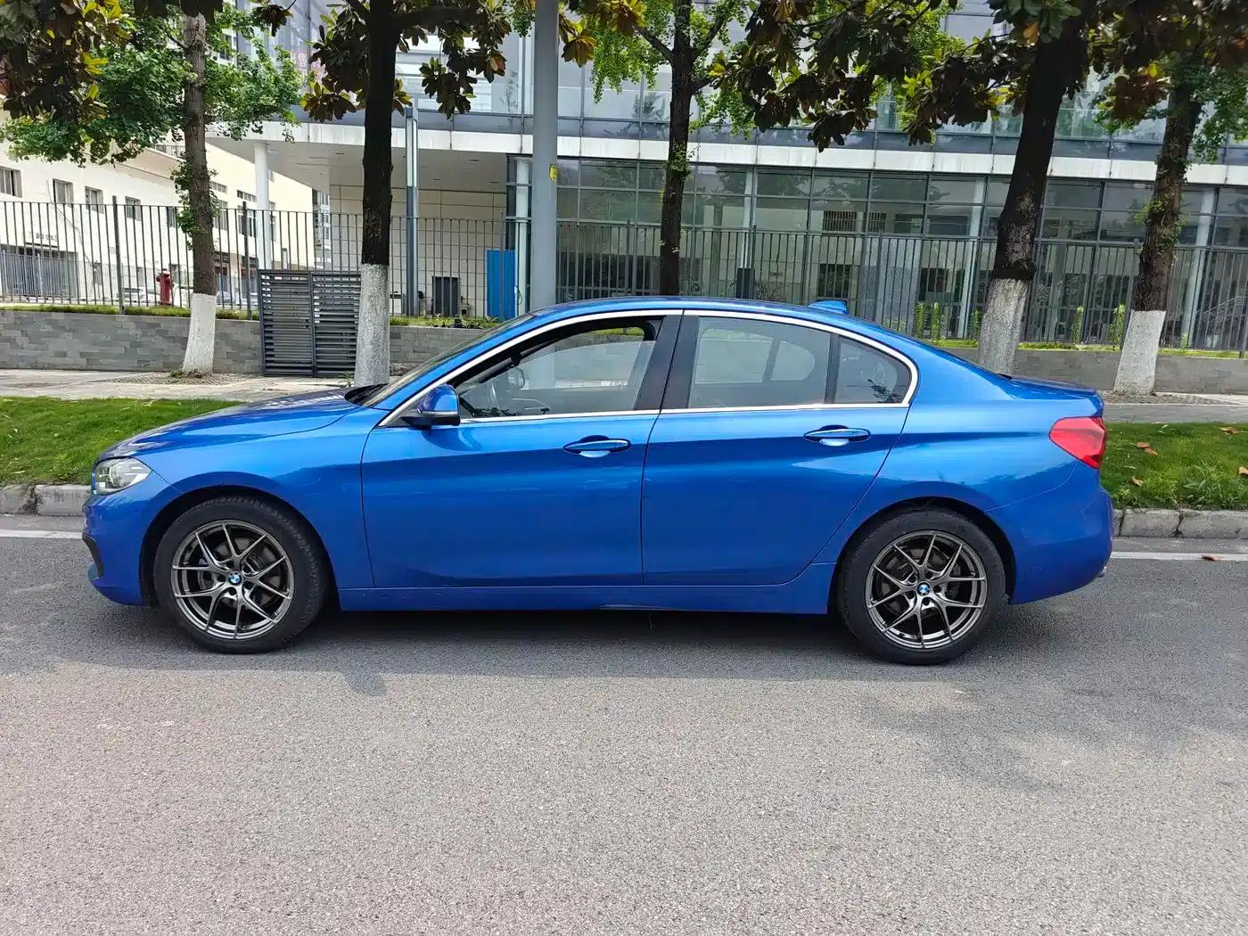 BMW 1 Series 2019 118i Fashion Edition — миниатюра 5