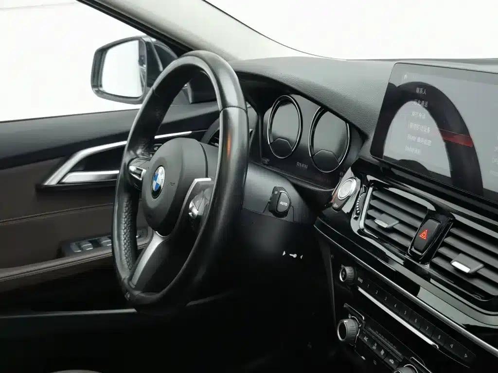BMW 1 Series 2021 Facelift 120i M Sport Shadow Edition — миниатюра 22
