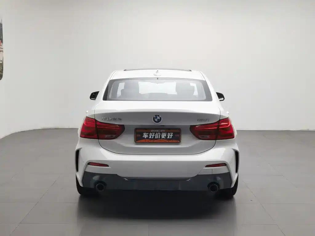 BMW 1 Series 2021 Facelift 120i M Sport Shadow Edition — миниатюра 4