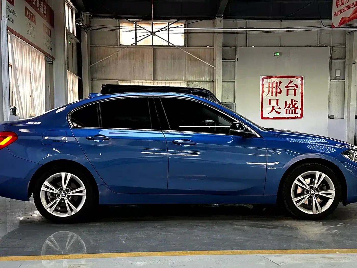 2017 BMW 1 Series 118i Design Package — миниатюра 4